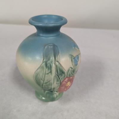 Hull Art Pottery Flower Vase