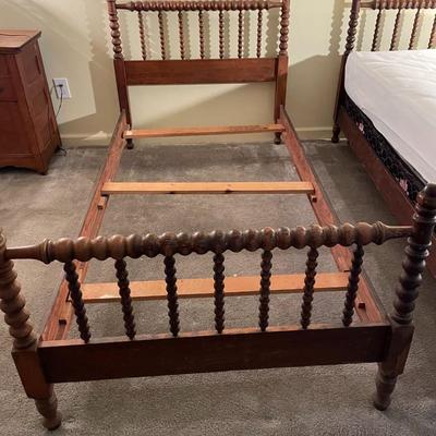 Pair of Antique Victorian Jenny Lind Twin Beds (Mattress Included?)
