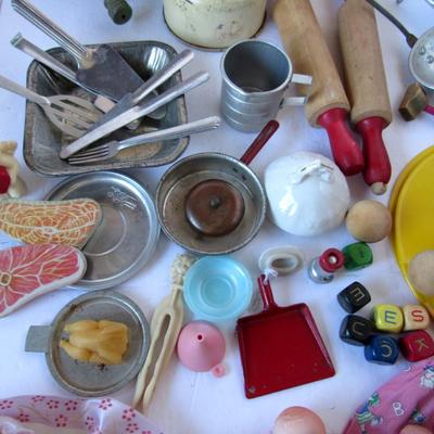 Large Lot of Kids Toys and Dolls, Thermos, Cup, More