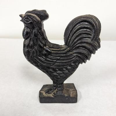 1989 Art Mark Cast Iron Rooster Doorstop