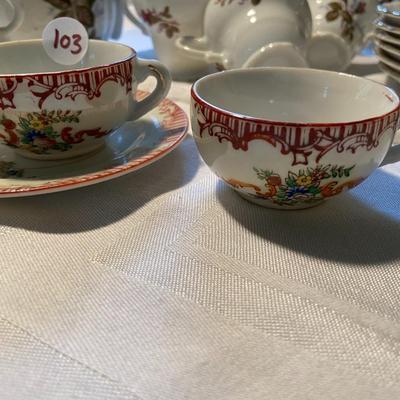 Vintage Roval Sealy Moss Rose Tea Set