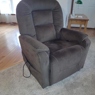 Ashley Upholstered Lift Chair with Heat and Massage