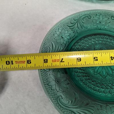 14 Pieces of Tiara Green Glassware