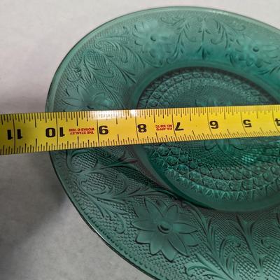 14 Pieces of Tiara Green Glassware