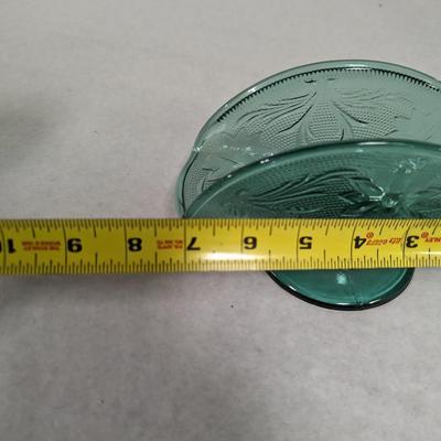 Tiara Green Napkin Holder