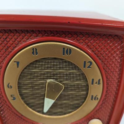 Vintage Silvertone Radio Works