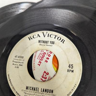 Vintage 45 Records Queen Dionne Warwick Beatles
