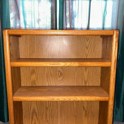 SOLID WOOD BOOKCASE W/ADJUSTABLE SHELVES