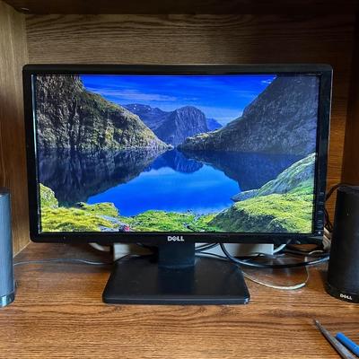 COMPLETE DELL DESKTOP COMPUTER WIN 10 AND MORE