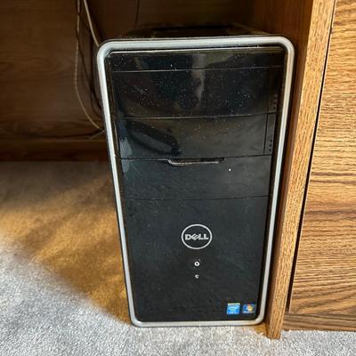 COMPLETE DELL DESKTOP COMPUTER WIN 10 AND MORE