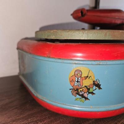 Vintage Metal Electric Turntable for Children