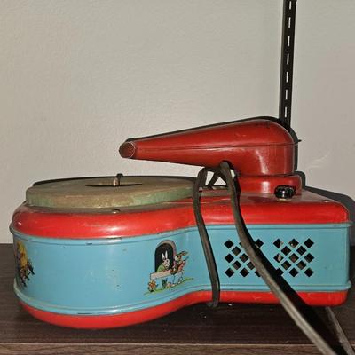 Vintage Metal Electric Turntable for Children