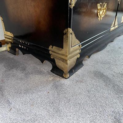 KOREAN TANSU-STYLE CHINOISERIE DRESSER W/BUTTERFLY HARDWARE
