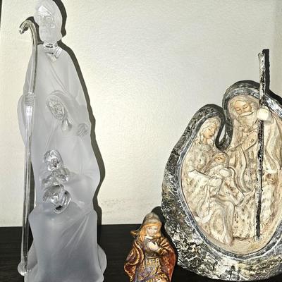 2 Nativity Figures and an angel figurine