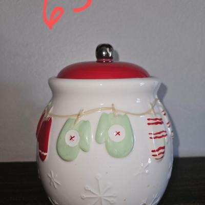 Halmark Christmas/ Wintertime Cookie Jar