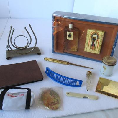 Mixed Lot of Ladies Stuff