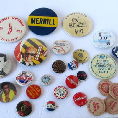 Lot of Pinback Buttons: Max Headroom, Beaver Cleaver, Twisted Sister, Political, More