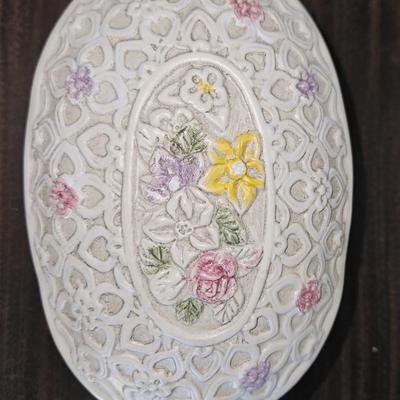 Vintage Floral Trinket Box