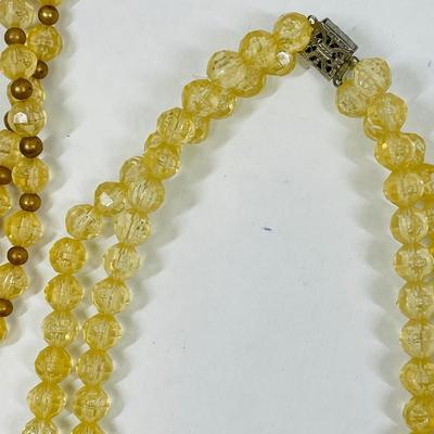 lot of 2 vintage necklaces - plastic faceted beads