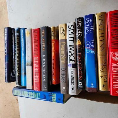 Fiction Hardback book lot including Grisham and Higgins Clark
