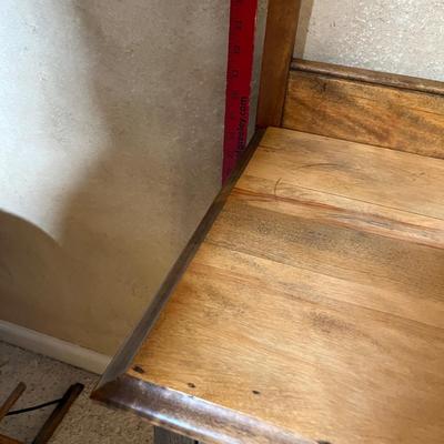 Primitive wash stand