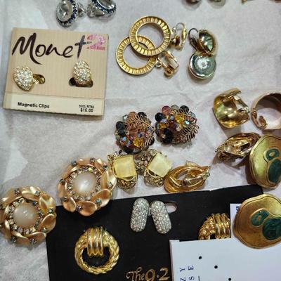 Mixed Jewelry Lot