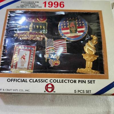 Vintage 1996 Atlanta Olympics Official Collector Pin COCA COLA Pins, Coca Cole opener