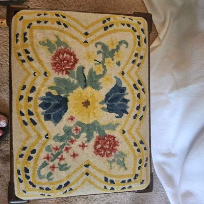 VINTAGE FLORAL NEEDLEPOINT FOOTSTOOL 16 X 12