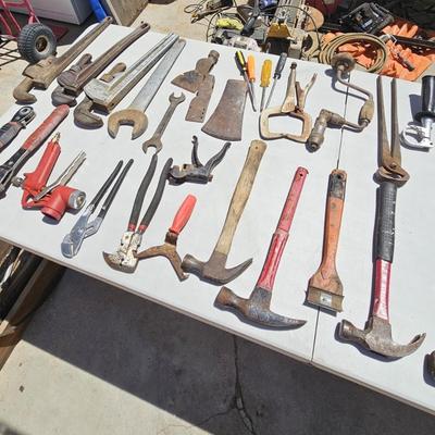 Lot of 30 Assorted Vintage and Antique Tools