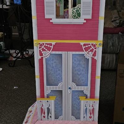 4-Foot-Tall Kid Kraft Dollhouse