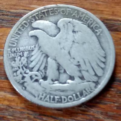 LOT 159 1927-S WALKING LIBRERTY HALF DOLLAR