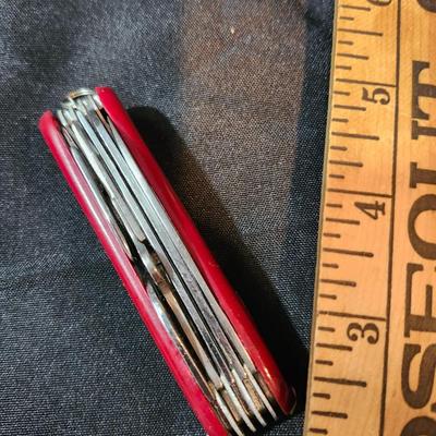 6 Vintage Pocket Knives-