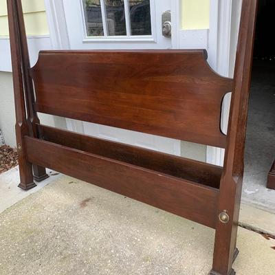 Link-Taylor Queen Headboard, foot board, and canopy 82"posts 40"headboard