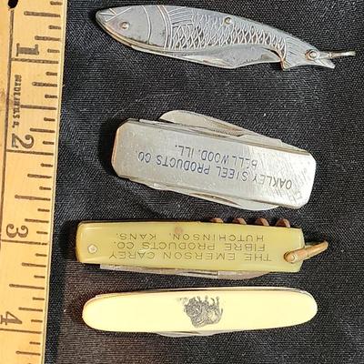Vintage Knives including Coca-Cola Advertising