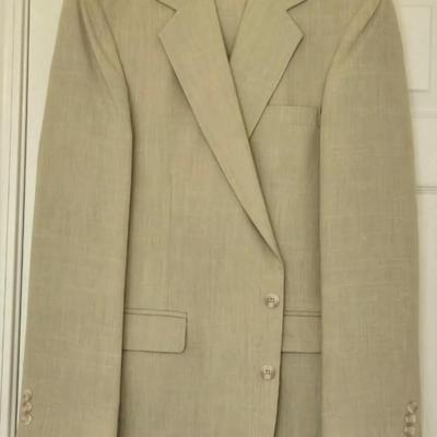 Men's Suit Jackets, (1) Suit, Ties, Button Down Shirts, and Pants