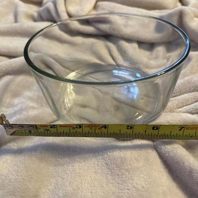 Pyrex 1.75 Qt Glass Round Storage Bowl Clear #7203. 7”