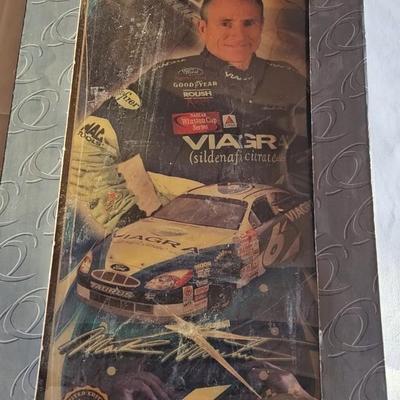 Mark Martin # 6 Collector's clock by Jesco