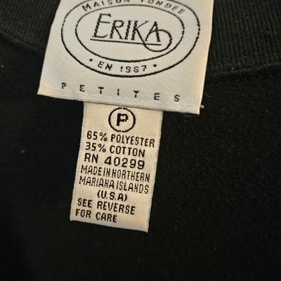 Woman's XS/S Vintage Pullovers and Sweaters