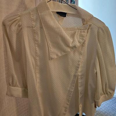 Lot Of Mostly Vintage Blouses and Blazers Size XS/S