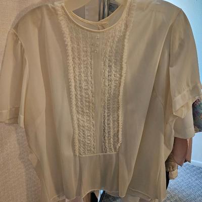 Lot Of Mostly Vintage Blouses and Blazers Size XS/S