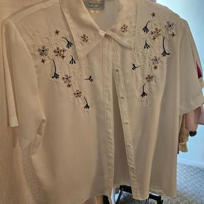 Lot Of Mostly Vintage Blouses and Blazers Size XS/S