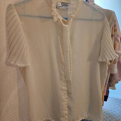 Lot Of Mostly Vintage Blouses and Blazers Size XS/S