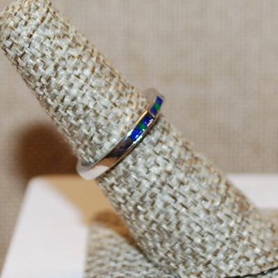 Size 7 Thin 4 Panel Blue & Green Sections Ring on a .925 Silver Band (2.3g)