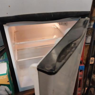 MAGIC CHEFMINI FRIDGE WITH FREEZER