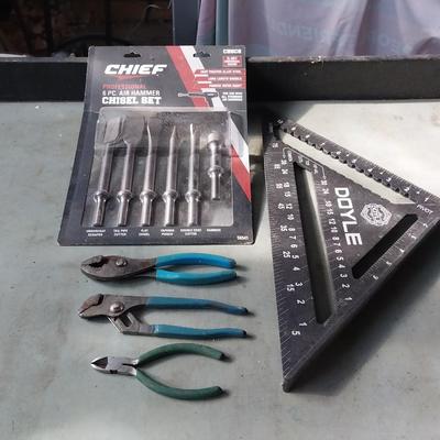 NEW CHISEL SET AND HAND TOOLS