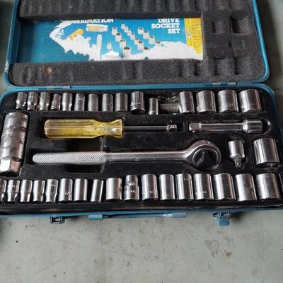 SOCKET SET IN CASE-STAPLER AND HANDTOOL