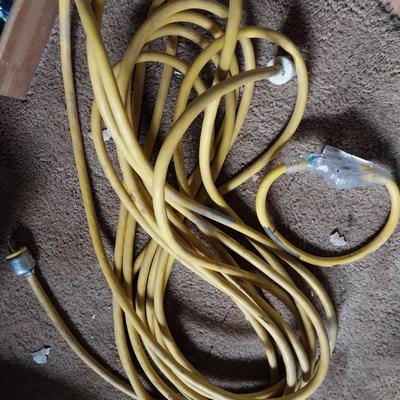 HEAVY DUTY LONG EXTENSION CORD WITH EXTRA LIGHTUP END CORD