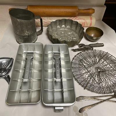 Vintage Lot of Some Fantastic Kitchen Utensils from Roller Pin to Aluminum Ice Cube Trays as Pictured.