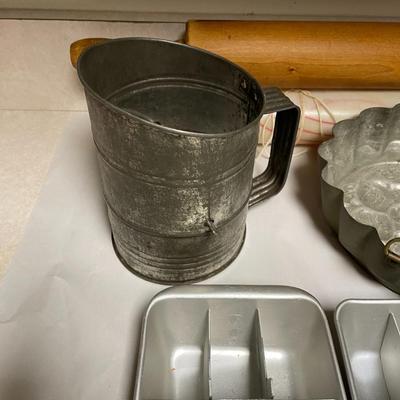 Vintage Lot of Some Fantastic Kitchen Utensils from Roller Pin to Aluminum Ice Cube Trays as Pictured.