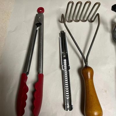 Vintage Lot of Some Mid-Century Kitchen Utensils Receive all Pictured.